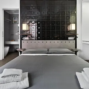 Pensión Ukiyo And